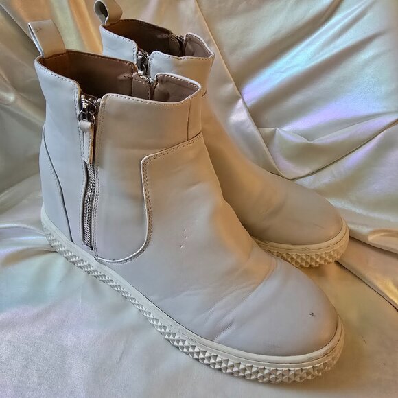 AEROSOLES Cream and White High-Top Wedge Platform Sneaker Boots Size 10.5 US - Picture 5 of 13